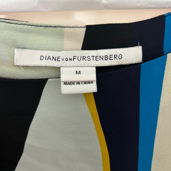 Fun Dress - Picture 3 of 3